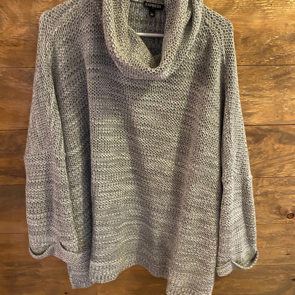 Express top - Picture 2 of 5